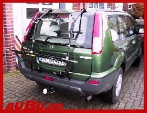 Nissan X-Trail Typ T30 Bj. 07/2001 bis 06/2007 ( Zusatzbeleuchtung wird beim Fahrradtransport empfohlen) - Paulchen Grundträger - 873311 500